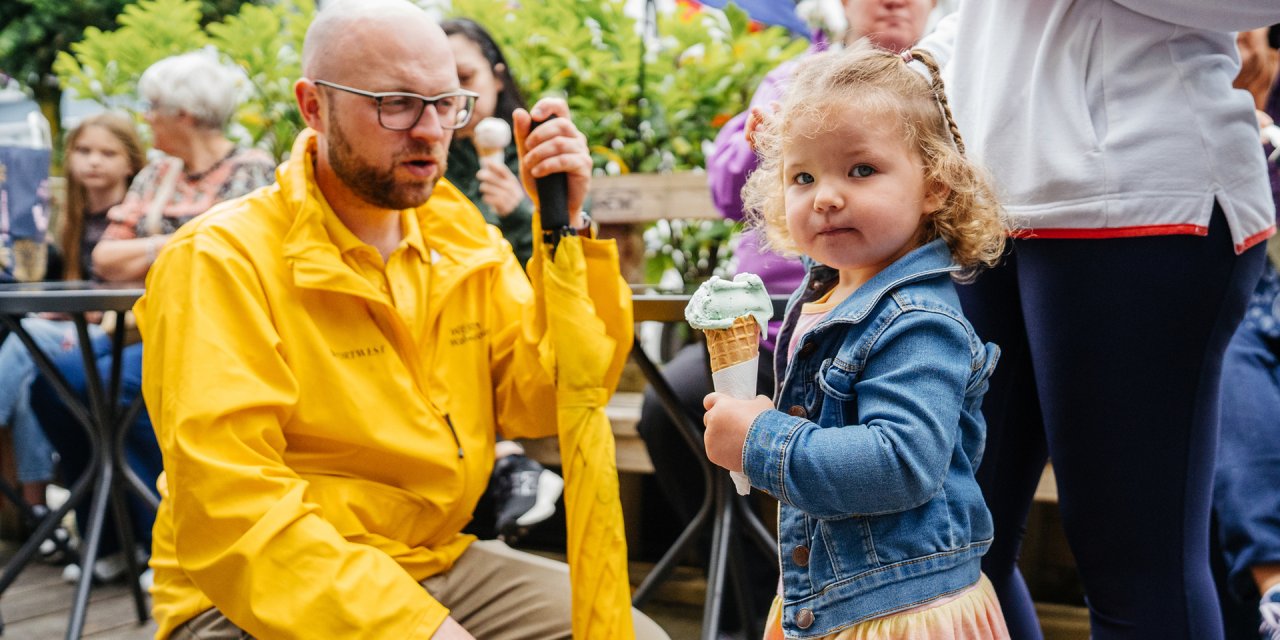 westport tours guide